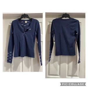 Hollister junior’s long sleeve thermal is size Medium.